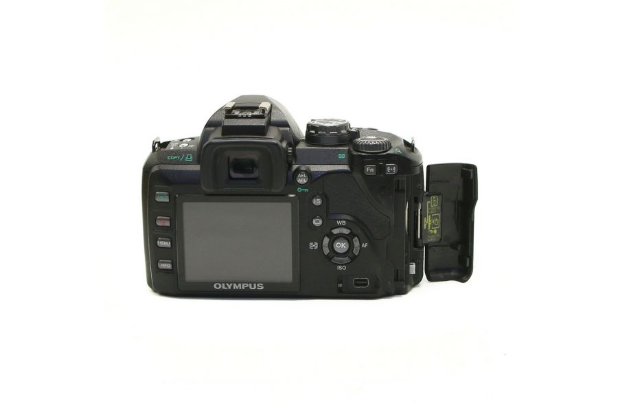 Olympus E-510 kit (пробег 44600 кадров)