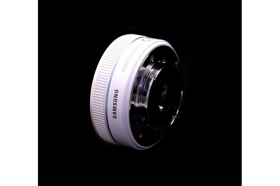 Samsung 16mm f/2.4 компактный широкоугольный