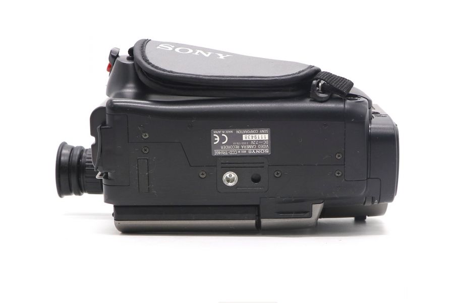 Видеокамера Sony CCD-TRV46E