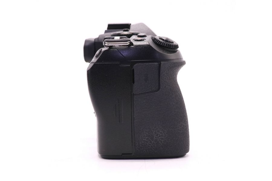 Olympus OM-D E-M1 Mark II body в упаковке (пробег 1620 кадров)