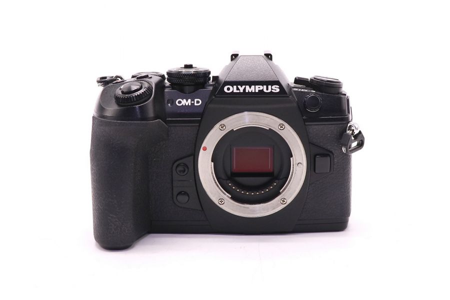 Olympus OM-D E-M1 Mark II body в упаковке (пробег 1620 кадров)