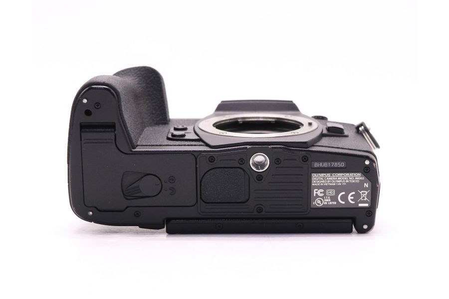 Olympus OM-D E-M1 Mark II body в упаковке (пробег 1620 кадров)