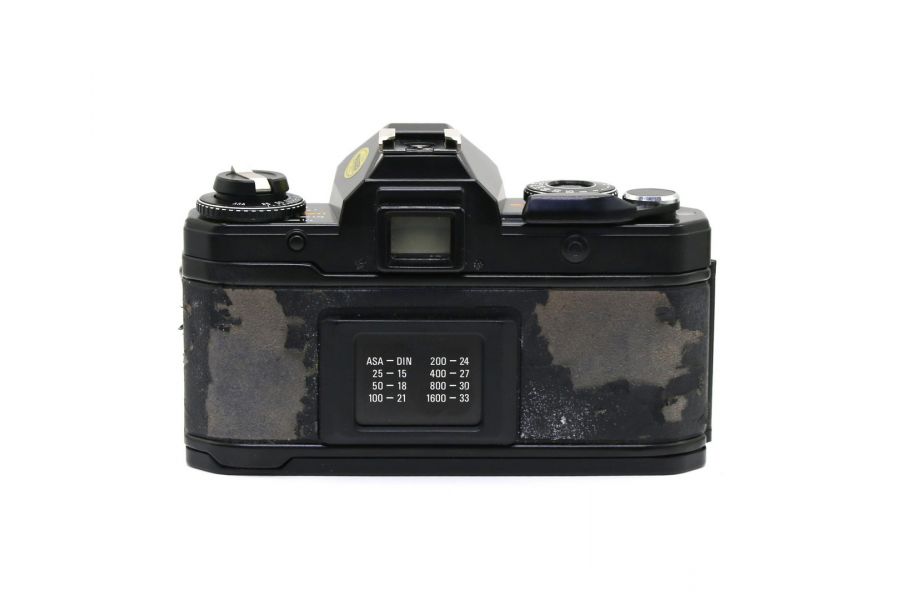 Yashica FX-D Quartz kit 42-75mm f/3.5-4.5