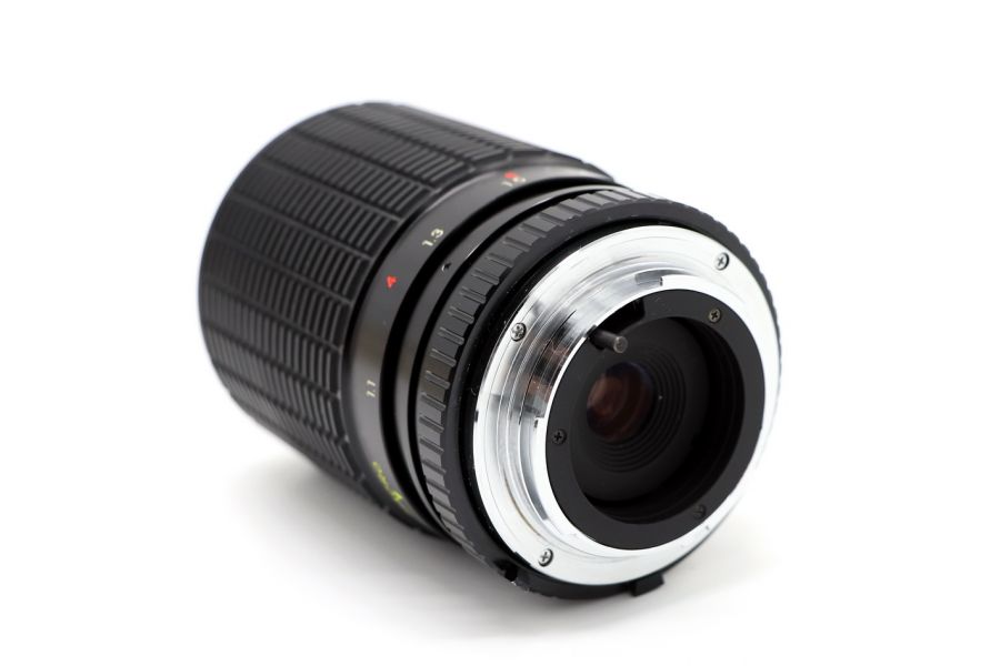 Exakta Varioplan MC 70-210mm f/4-5.6 Minolta MD