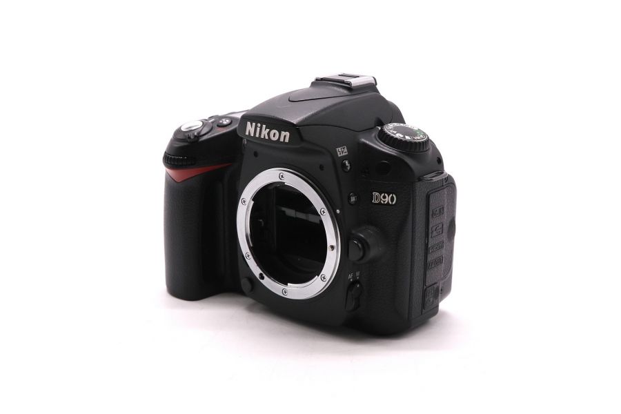 Цифровой Nikon D90 body неисправный