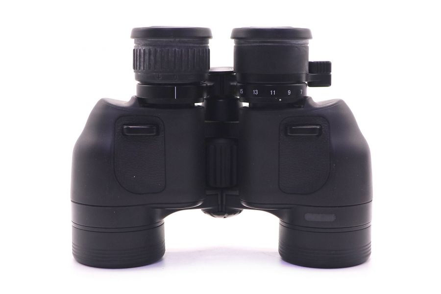 Бинокль Nikon Action 7-15x35