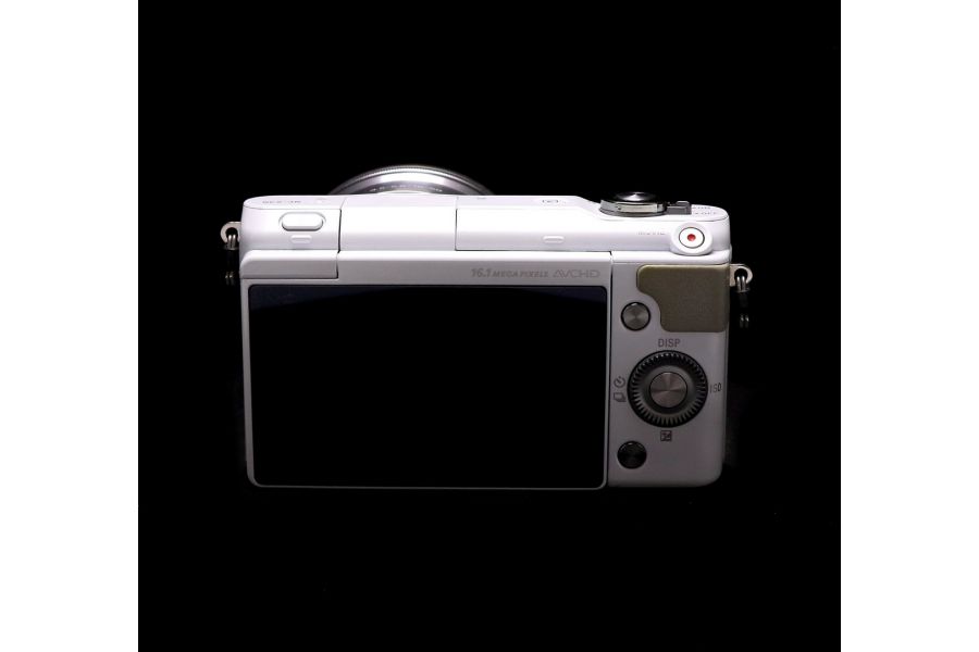 Фотокамера Sony Nex-3N kit (пробег 5020 кадров)