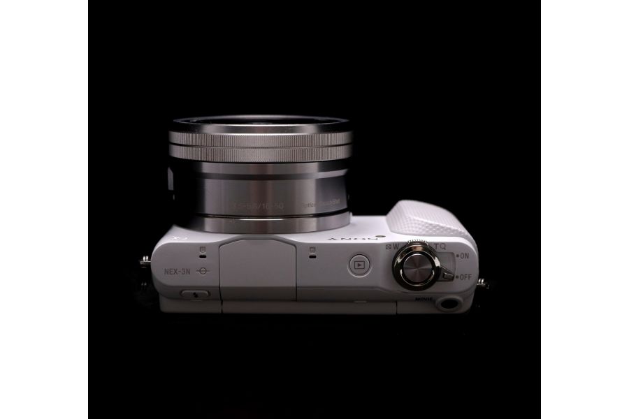Фотокамера Sony Nex-3N kit (пробег 5020 кадров)