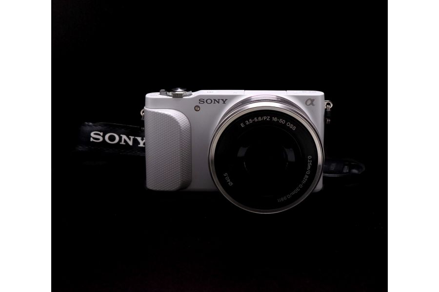Фотокамера Sony Nex-3N kit (пробег 5020 кадров)