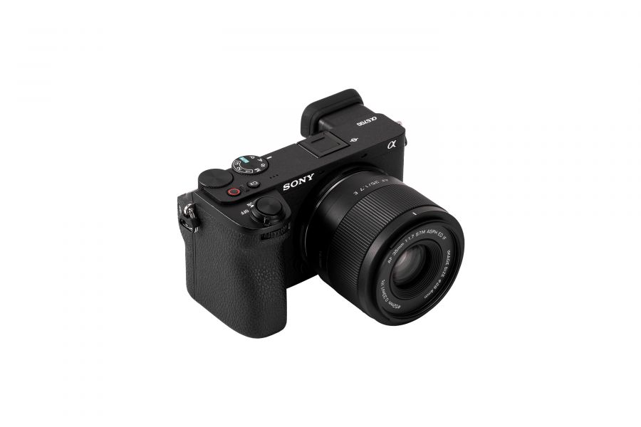 Объектив Viltrox AF 35mm f/1.7 для Sony E