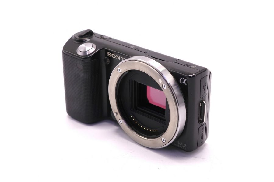 Фотокамера Sony Nex-5 body (пробег 17095 кадров)