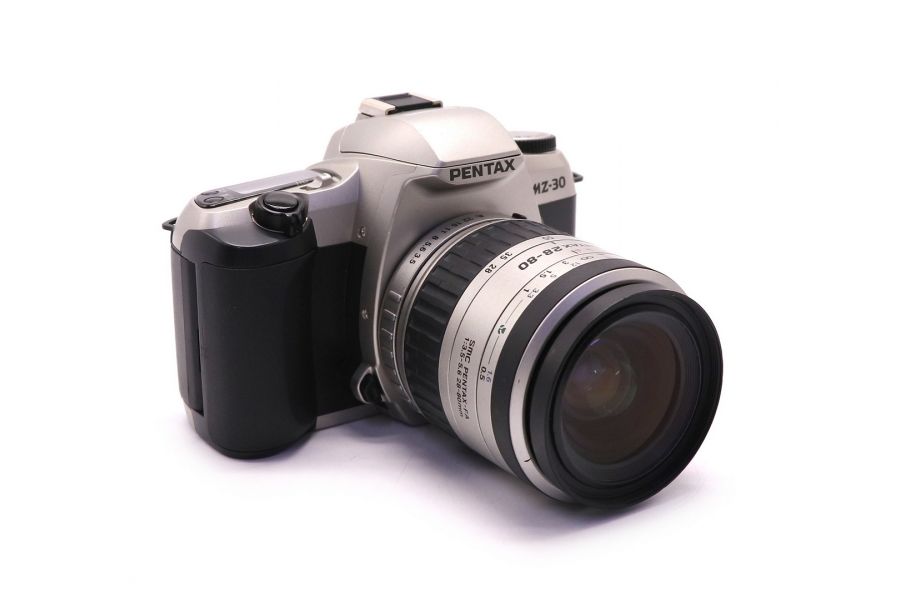 Pentax MZ-30 kit