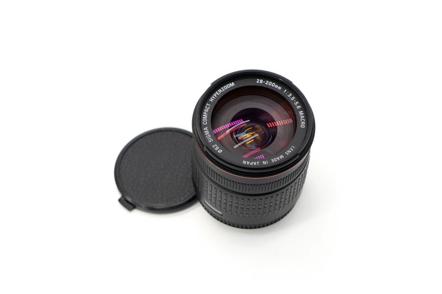 Sigma AF 28-200mm f/3.5-5.6 DG MACRO Pentax K