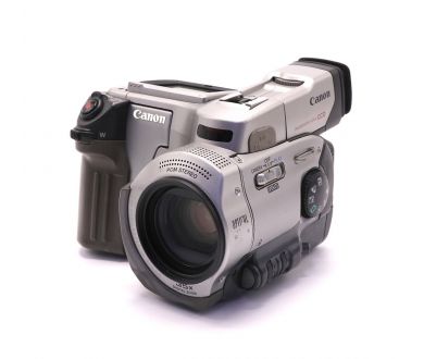 Видеокамера Canon DM-MV1E