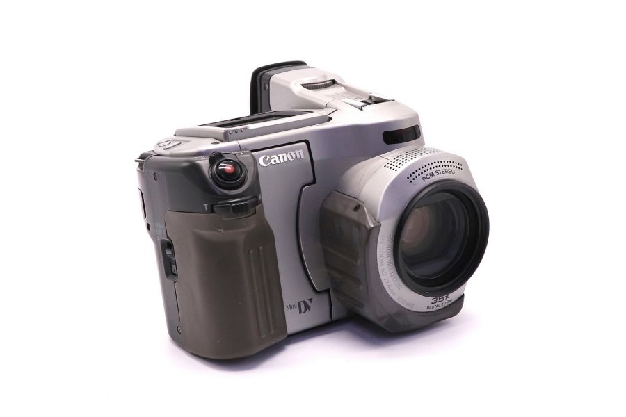 Видеокамера Canon DM-MV1E