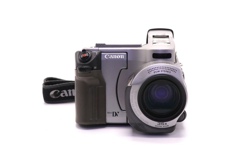 Видеокамера Canon DM-MV1E