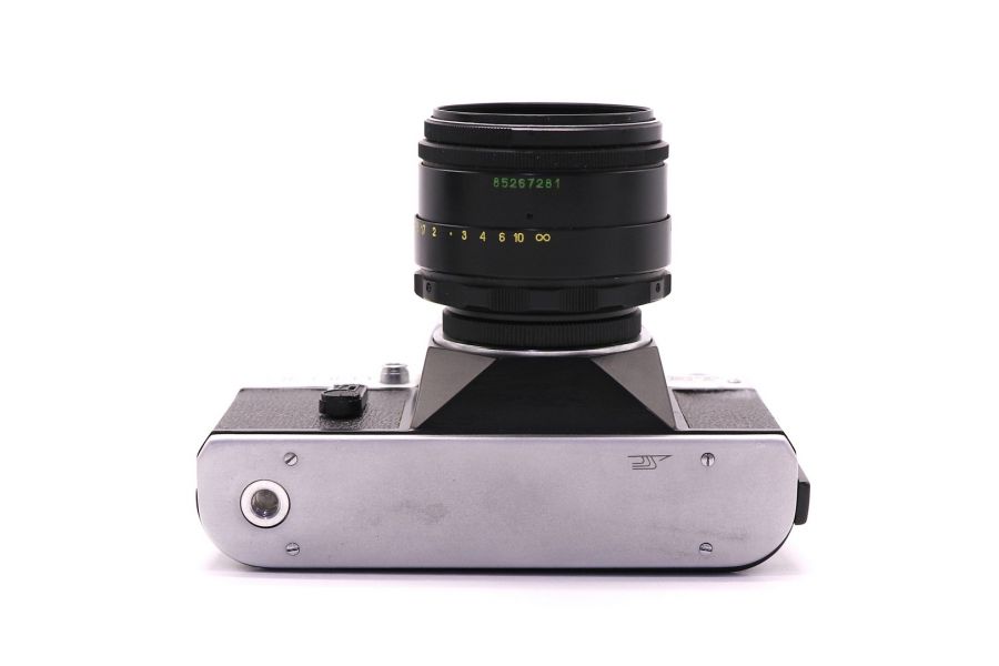 Зенит ЕТ silver + Гелиос 44-2 (СССР, 1987)