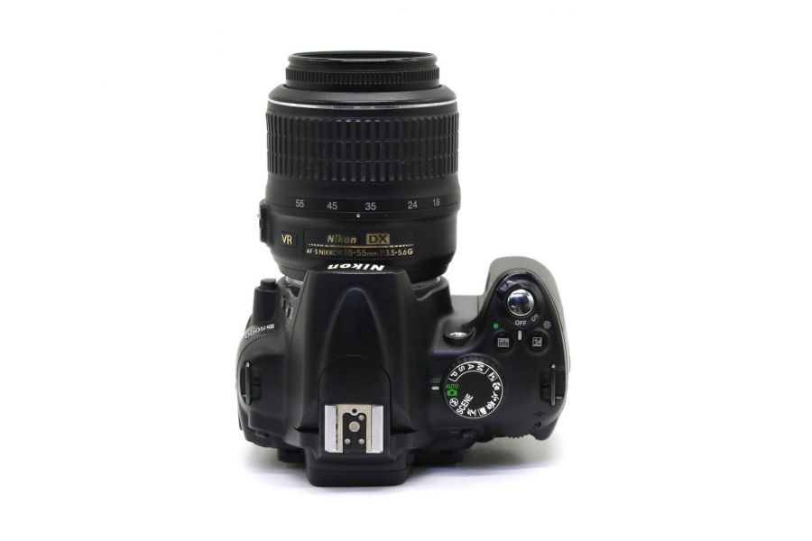 Nikon D5000 kit в упаковке (пробег 44510 кадров)