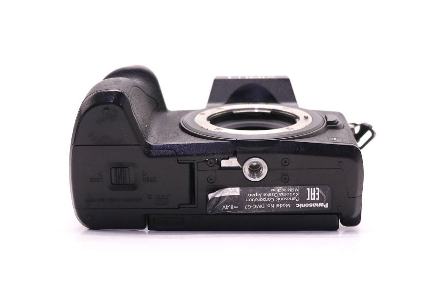 Panasonic Lumix DMC-G7 body в упаковке