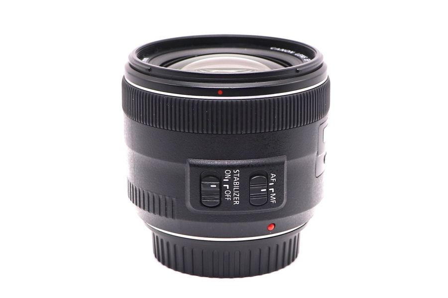 Canon EF 35mm f/2 IS USM в упаковке