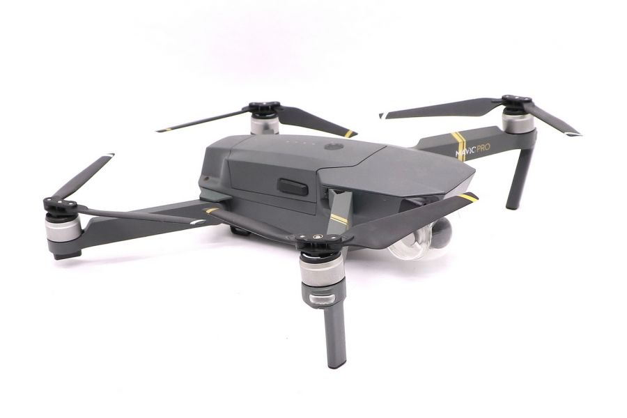 Квадрокоптер DJI Mavic Pro