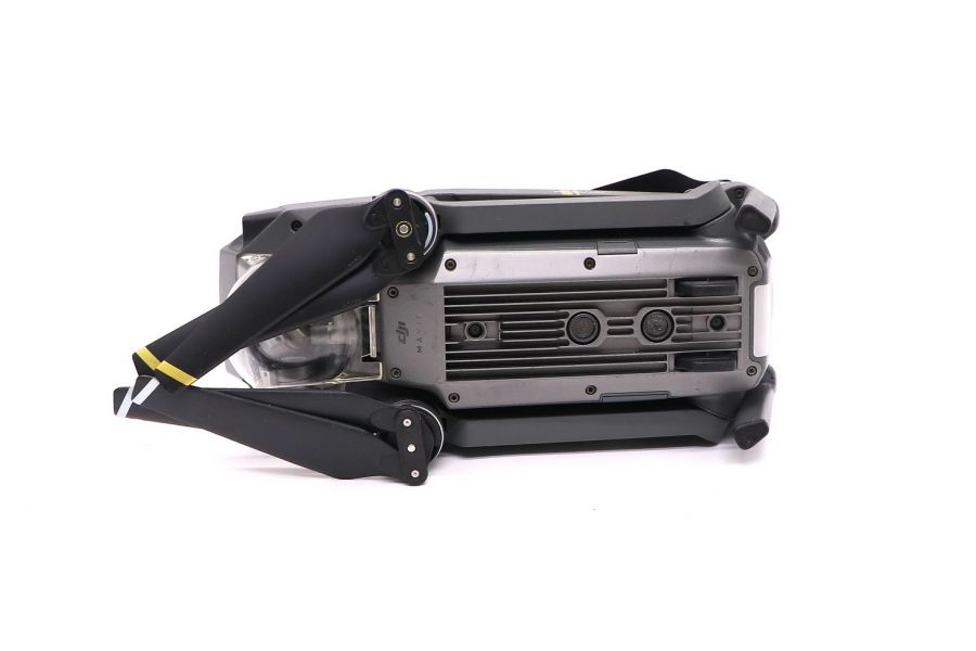 Квадрокоптер DJI Mavic Pro