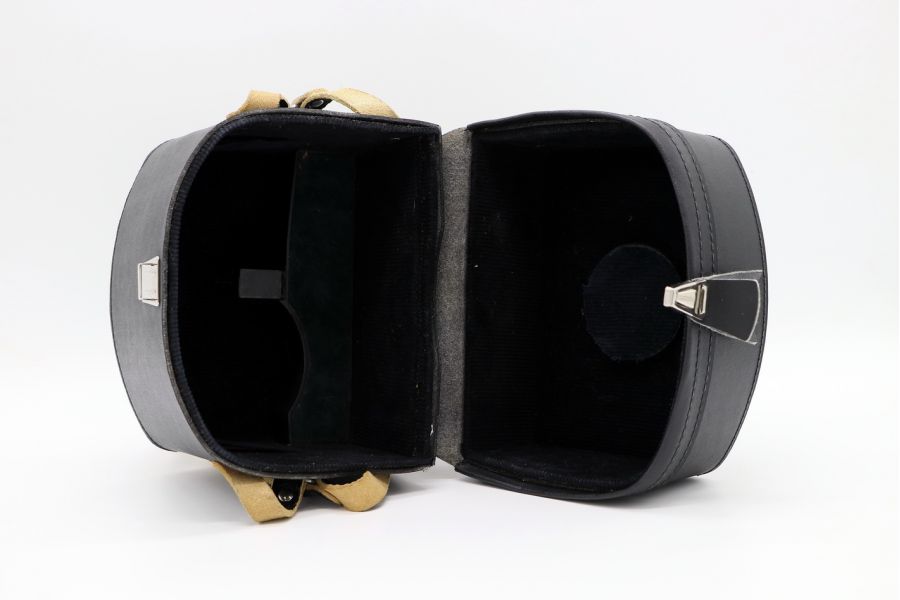 Кофр для камеры Киев 6/60 черный (СССР, 1977)