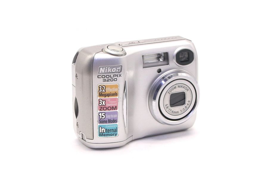 Nikon Coolpix 3200