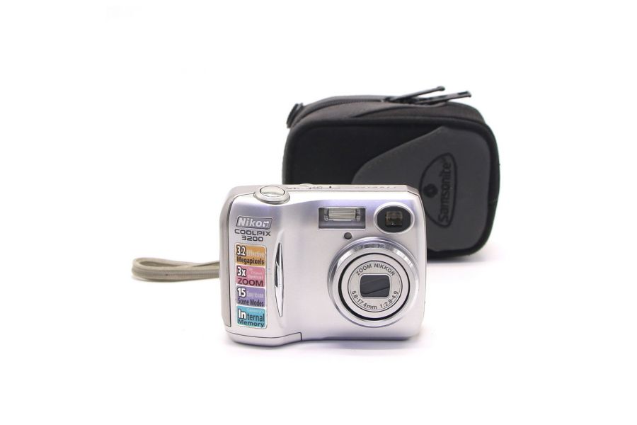 Nikon Coolpix 3200