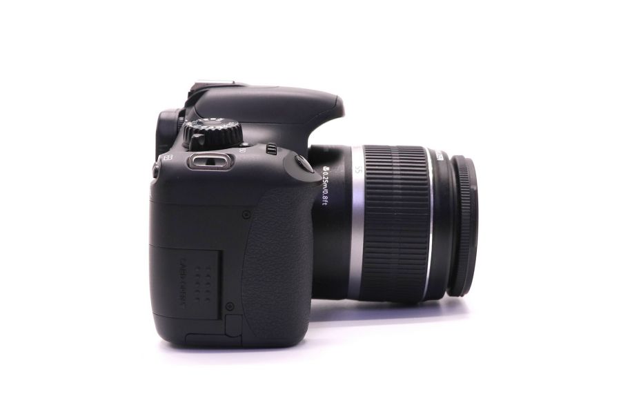 Canon EOS 550D kit в упаковке (пробег 3920 кадров)