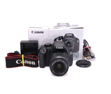 Canon EOS 550D kit в упаковке (пробег 37655 кадров)