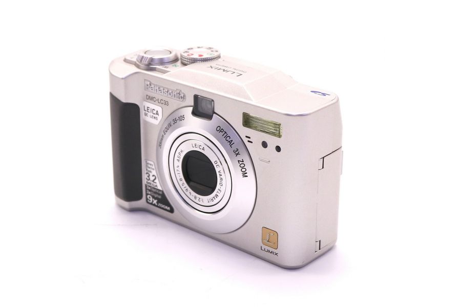 Panasonic Lumix DMC-LC33 в упаковке