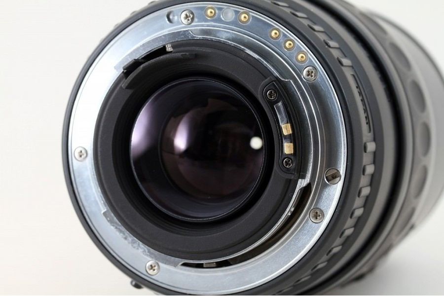 Pentax-FA SMC 70-200mm f/4-5.6