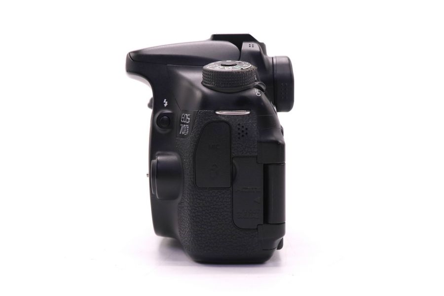 Canon EOS 70D body в упаковке (пробег 91500 кадров)