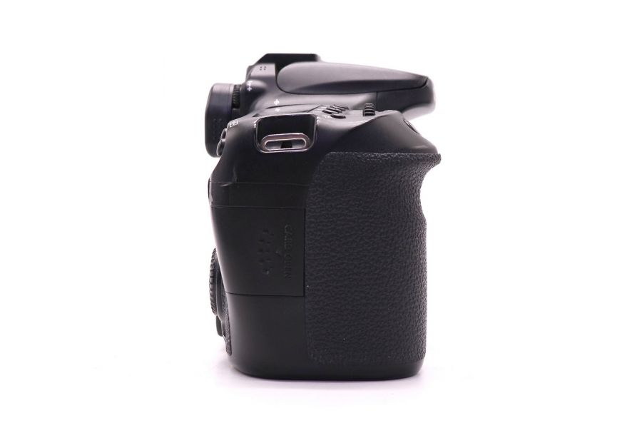 Canon EOS 70D body в упаковке (пробег 91500 кадров)