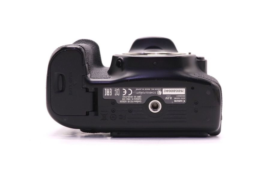 Canon EOS 70D body в упаковке (пробег 91500 кадров)