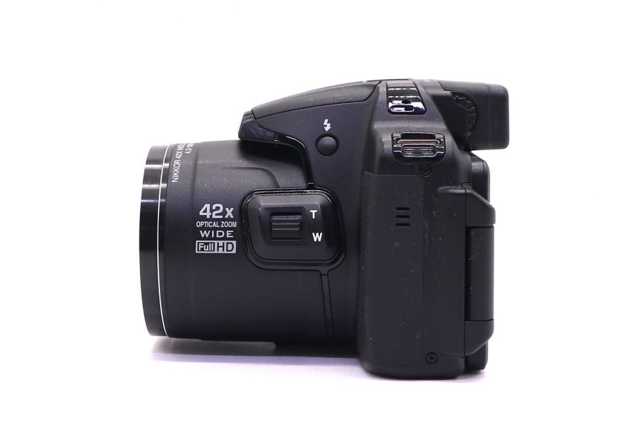 Nikon Coolpix P520 в упаковке (пробег 3380 кадров)