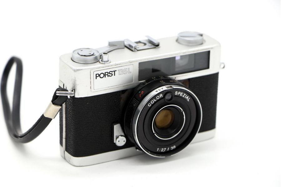 Porst 135L (Japan, 1973)