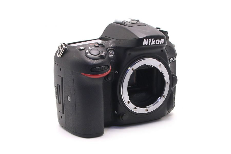 Nikon D7200 body (пробег 1250 кадров)