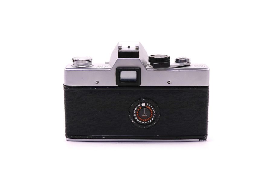 Малоформатная зеркальная Minolta SRT 101 body 