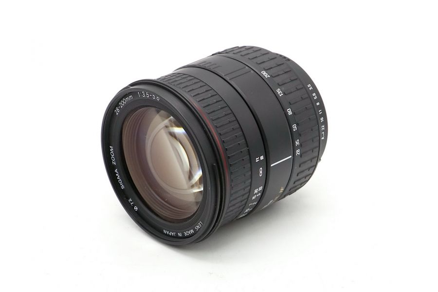 Sigma AF 28-200mm f/3.5-5.6 DL Aspherical Macro Pentax K