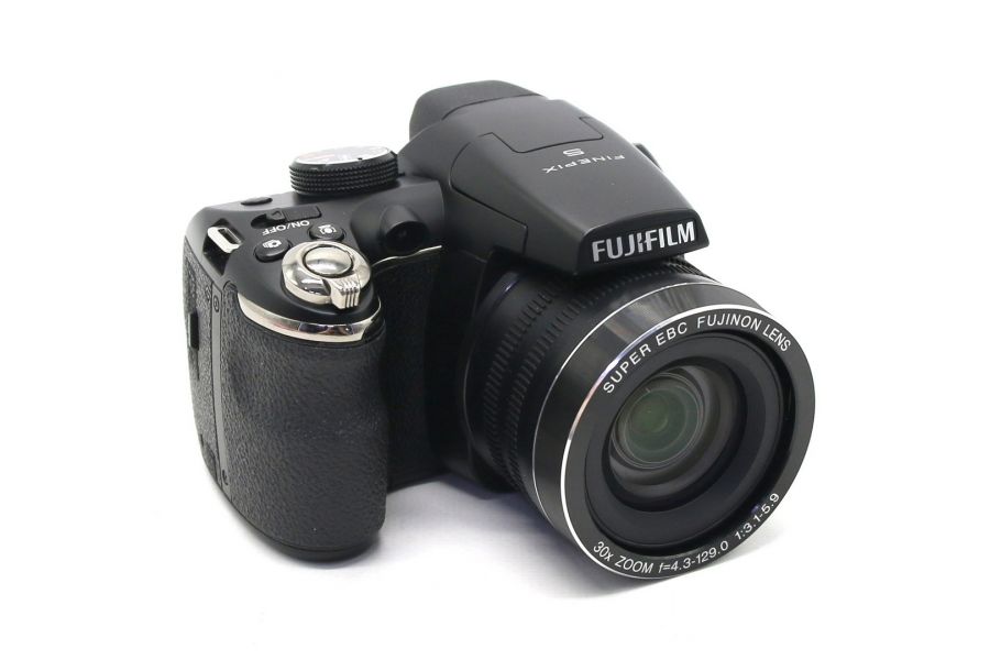 Fujifilm FinePix S4500