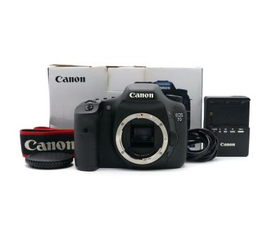 Canon EOS 7D body в упаковке (пробег 29120 кадров)