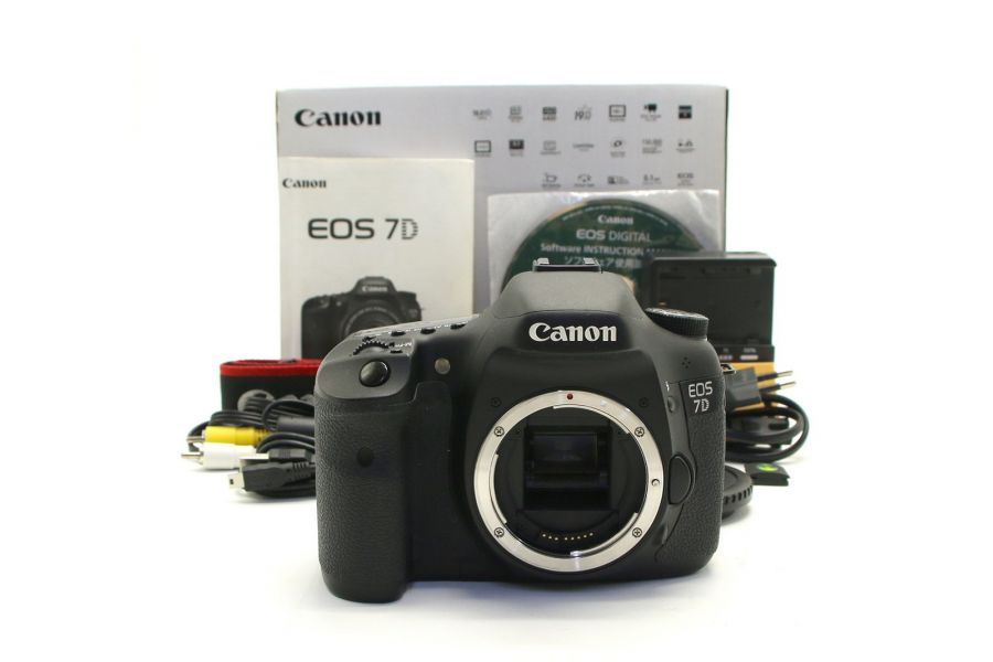 Canon EOS 7D body в упаковке (пробег 6920 кадров)