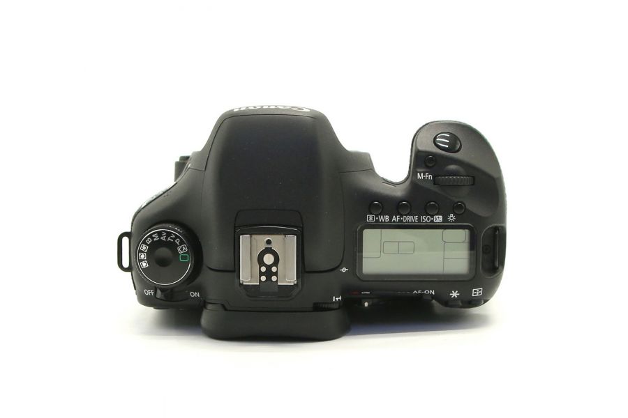 Canon EOS 7D body в упаковке (пробег 6920 кадров)