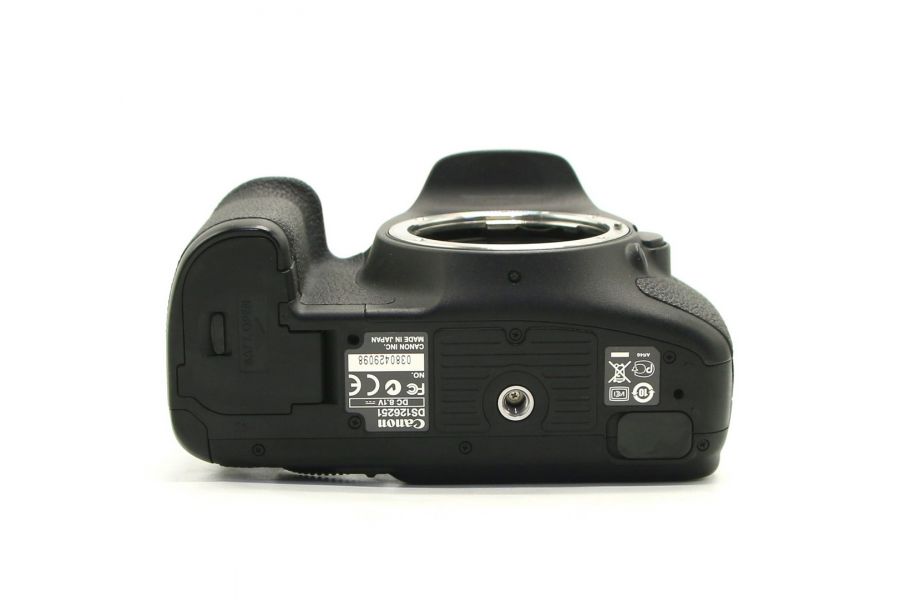 Canon EOS 7D body в упаковке (пробег 6920 кадров)