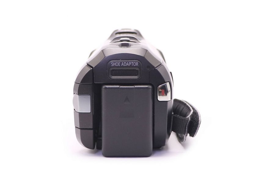 Видеокамера Panasonic HC-W850 в упаковке