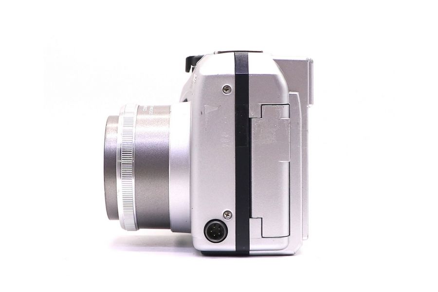 Olympus Camedia C-700 в упаковке 