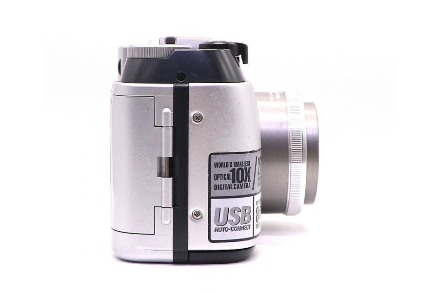 Olympus Camedia C-700 в упаковке 