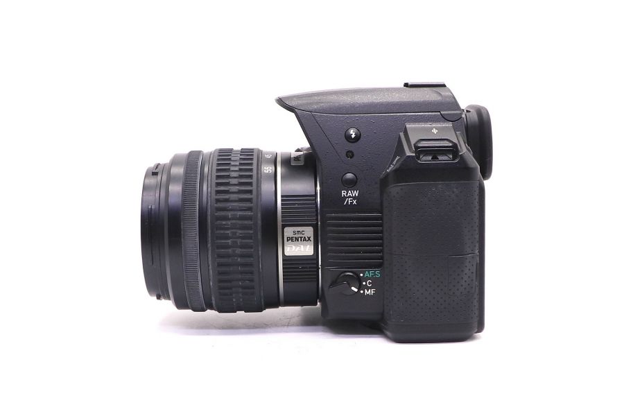 Pentax K30 kit (пробег 10340 кадров)